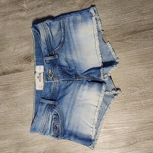 Hollister shorts 0/24
